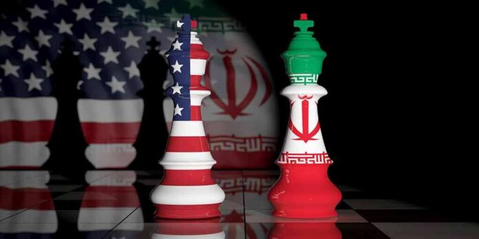 shutterstock_1099946876-1 Chess kings with United States and Iran flags facing each other