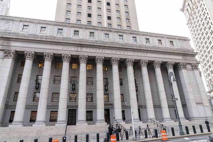 shutterstock_2094508633-1 United States courthouse with grand neoclassical columns